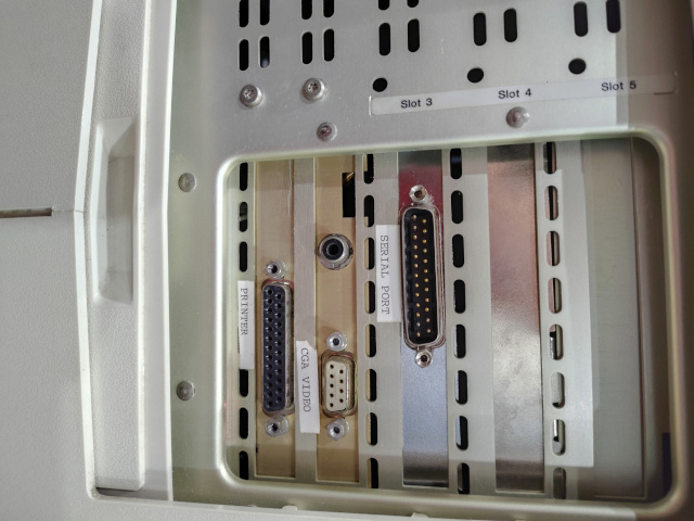 Compaq Portable Plus